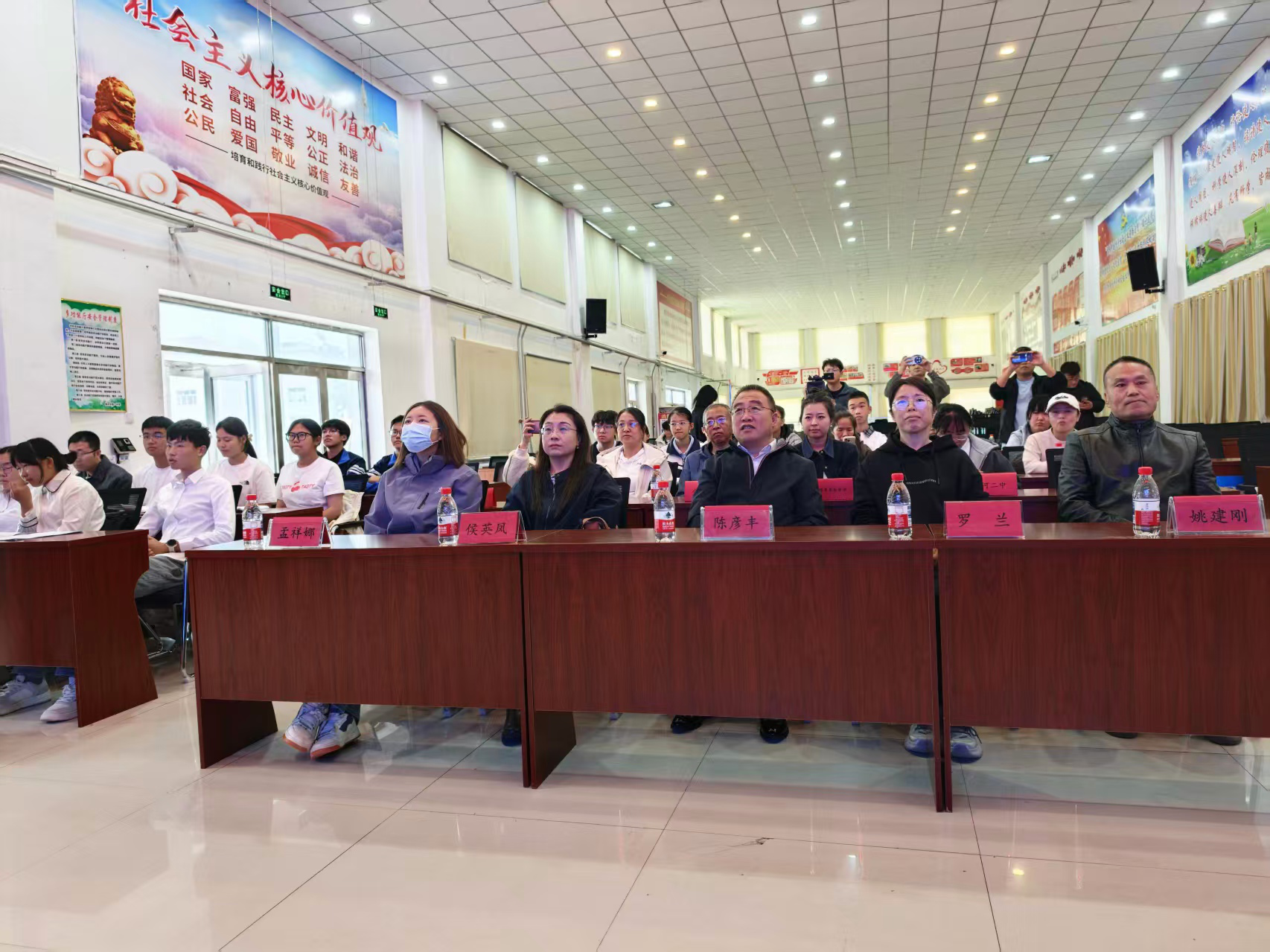 图片1.png 图片1.png